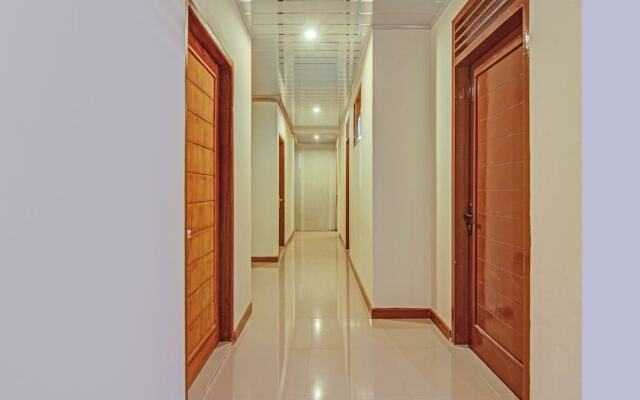 Capital O 90643 Suri Guest House Syariah