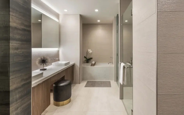 Residences At Mountain Shadows