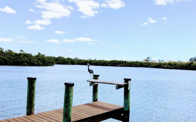 Blue Lagoon Estate
