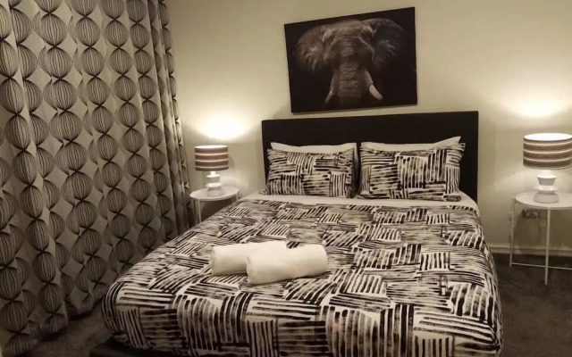 Gulf Harbour Guest House Apartment