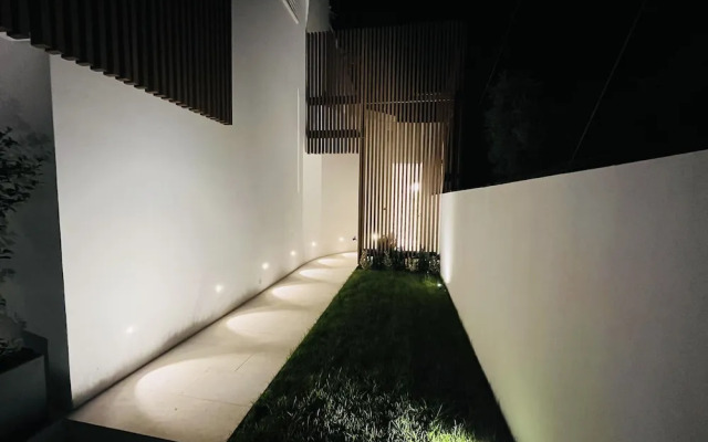 Marina Boutique Rooms