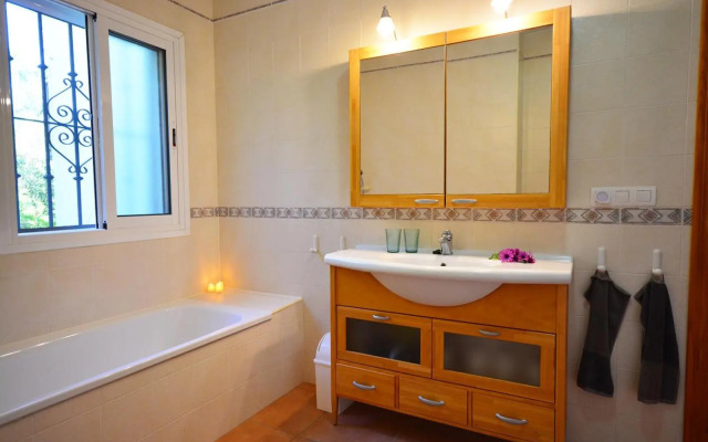 Casa Amarilla, Frigiliana