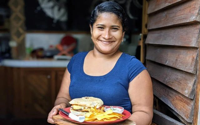 Mano a Mano Eco Hostal