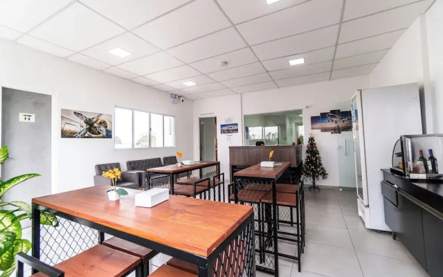 FlyNow Studios: Aeroporto, SP Expo e Metrô