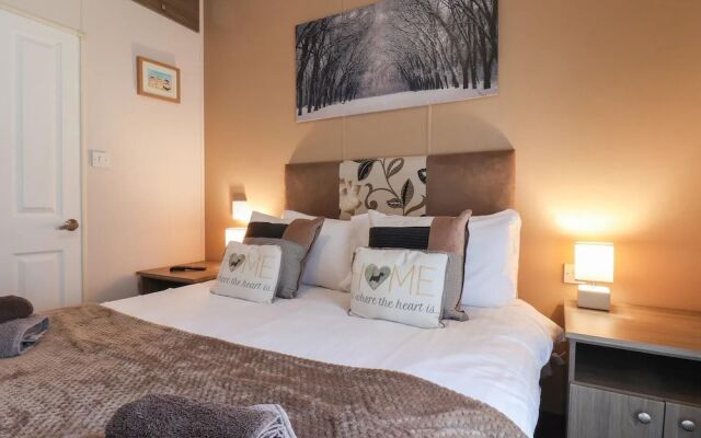 Evergreen Pines Cayton Bay Holiday Park