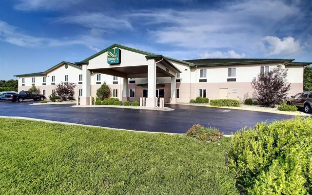 Quality Inn Junction City - Near Fort Riley