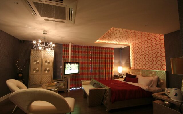 Hotel Wiz