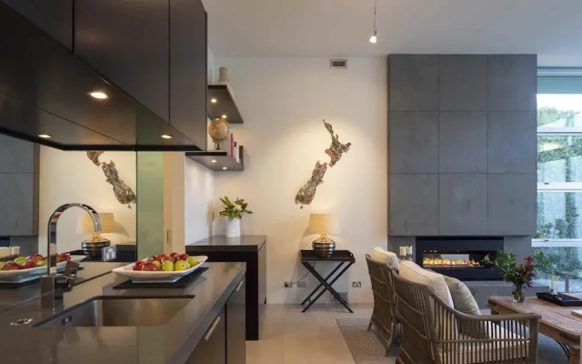 Supreme Lakefront Luxury Villa