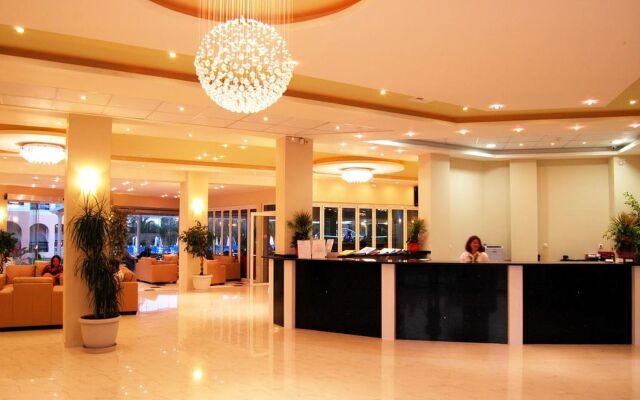 Majestic Hotel & Spa