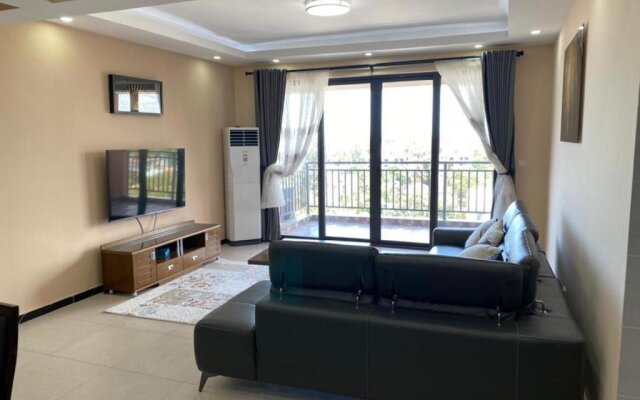 2 bedroom apartment with a great Sea view, palm Village