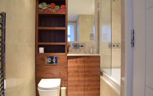 Modern 1 Bedroom Flat in Holborn