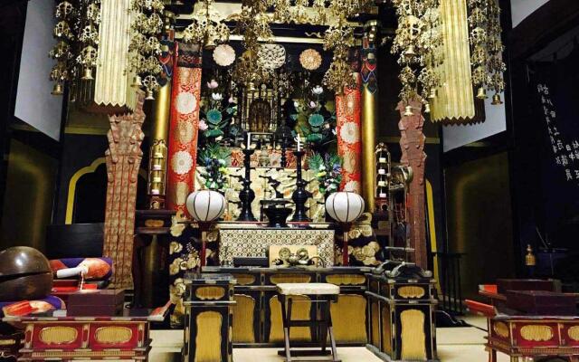 Temple Hotel Takayama Zenkoji