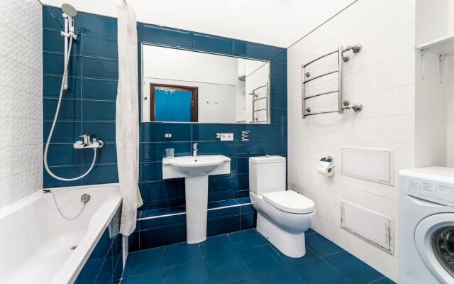 LeonRooms Onilovoy 18-2