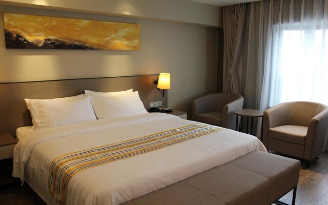 Home Inn Plus Shunde Daliang Bus Station