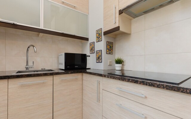 Apartment Czerniakowska by Renters