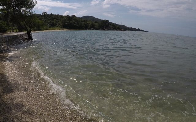 Dolphin Bay Beach Resort