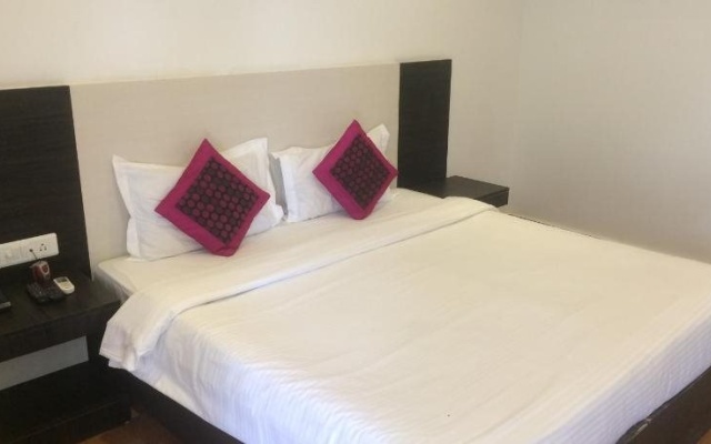 Grand Heritage Resort – Guest Rooms – Greater Noida