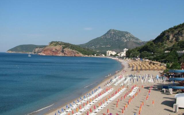 Hotel Sirena Marta