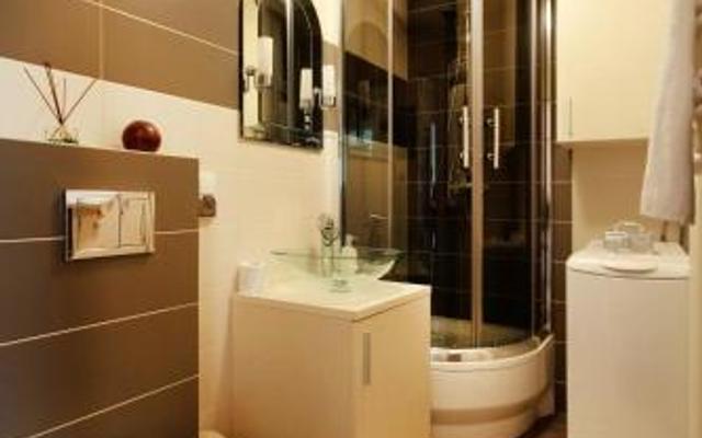 BT Apartament Odzieżowa