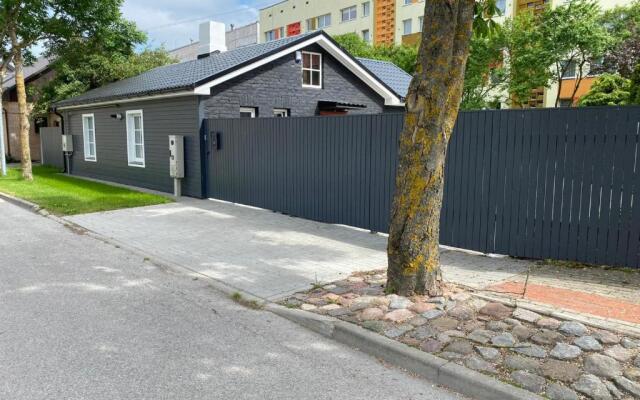 Holiday House Palangas 23