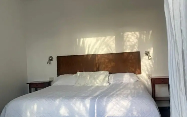 Spacious Unit 1 201