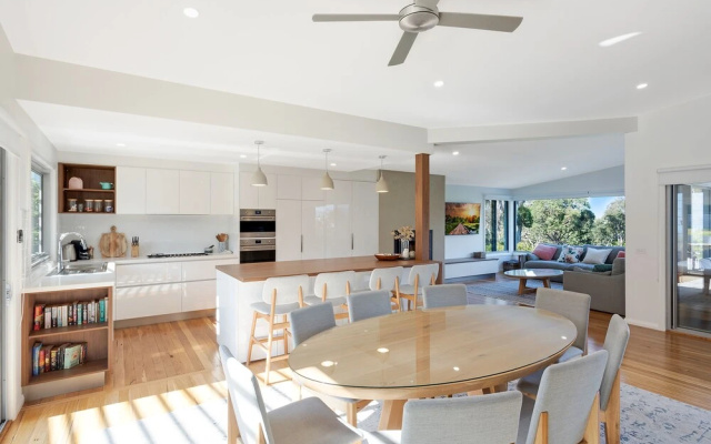 ADS on Collins – Guest Rooms – Merimbula