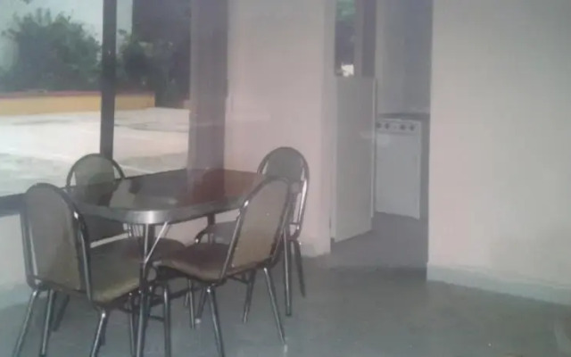 Aparthotel Gely