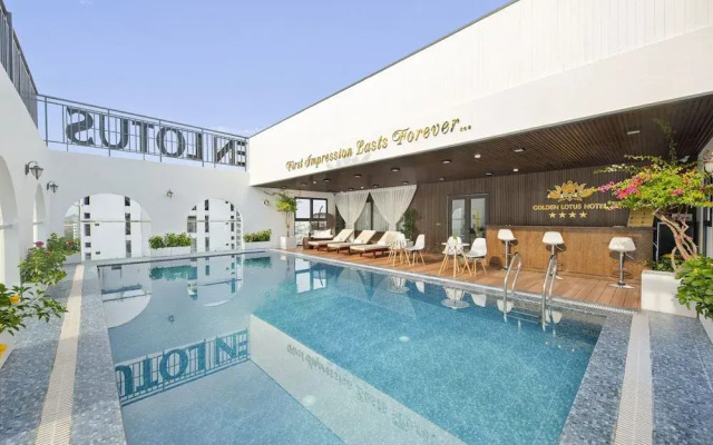 Golden Lotus Hotel Da Nang