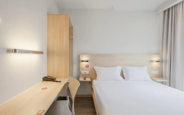 Moov Hotel Porto Centro