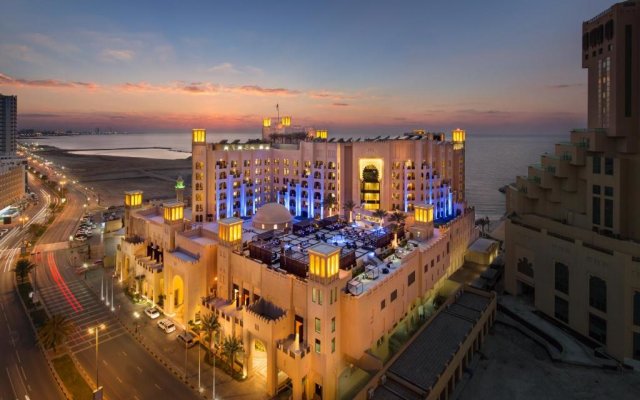 Bahi Ajman Palace Hotel