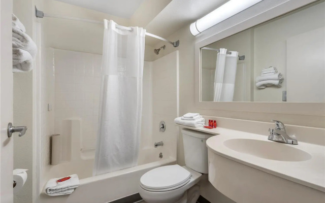 SureStay by Best Western Sacramento South Natomas