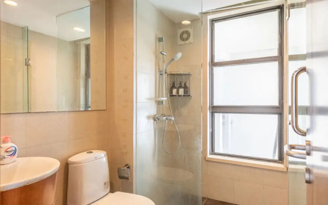 Locals Boutique Apartment Gongbei No.2