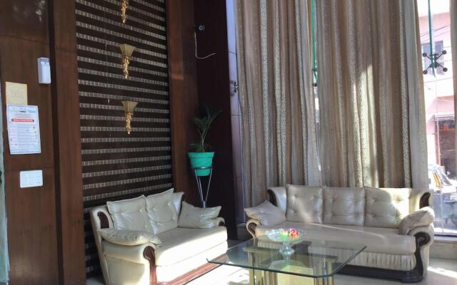 Hotel Opulence