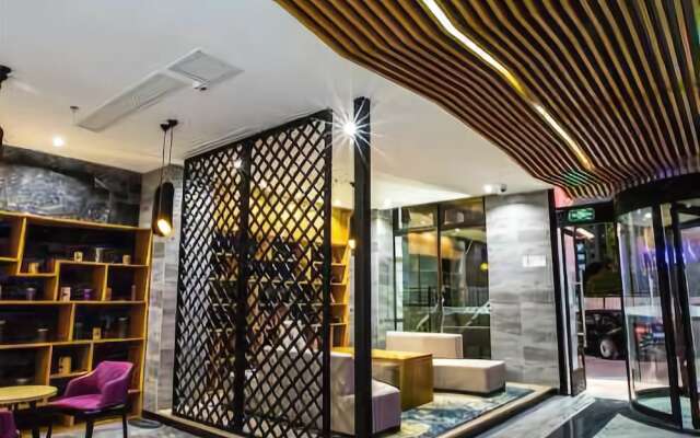 Shenggao Hotel Shanghai Disneyland Park Branch
