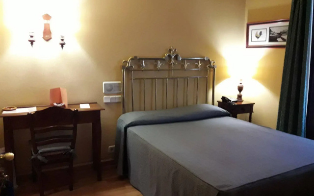 Hotel La Posada Regia