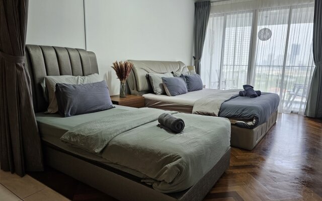 The Landmark by The Only Bnb