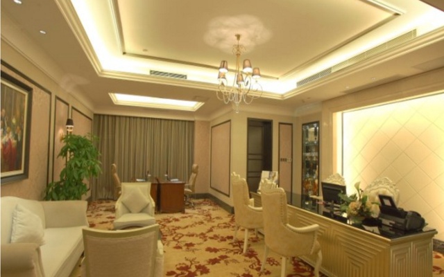 Days Hotel by Wyndham Logan City Huizhou