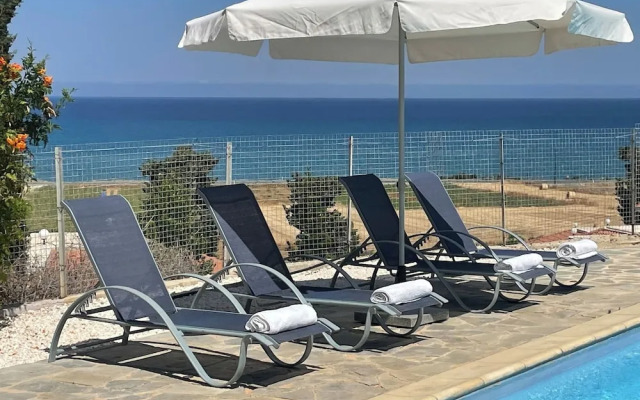 Spacious Luxury Private Sea View Villa