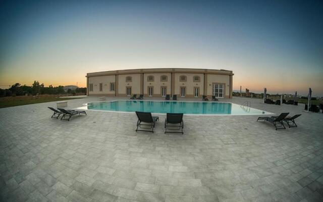 Dimora Savarino Suites with pool