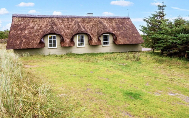 6 Person Holiday Home in Ringkobing