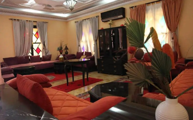 Villa Guest