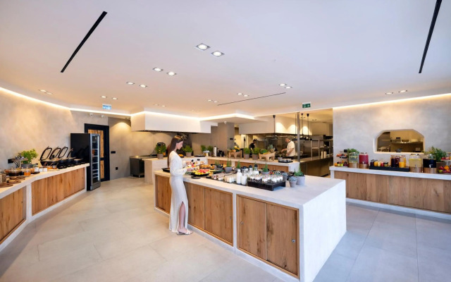Tropicana Hotel , Suites & Villas Mykonos