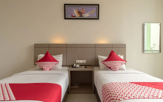 Putra Mulia Hotel