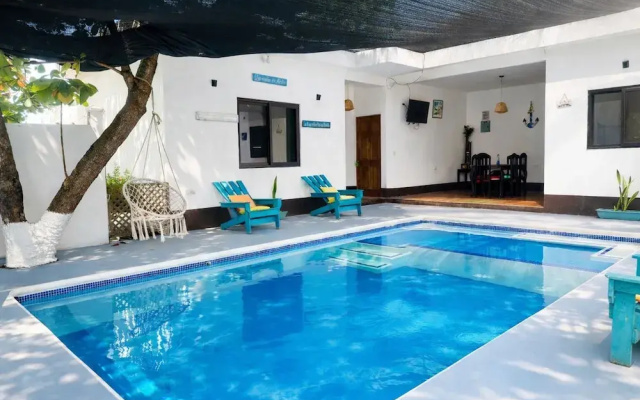 Residencia privada y con hermosa piscina