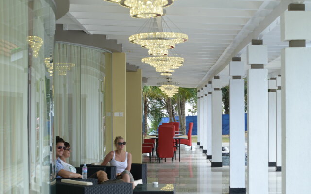 Ceylon Sea Hotel