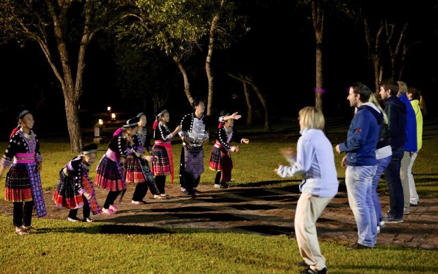 Hmong Hilltribe Lodge