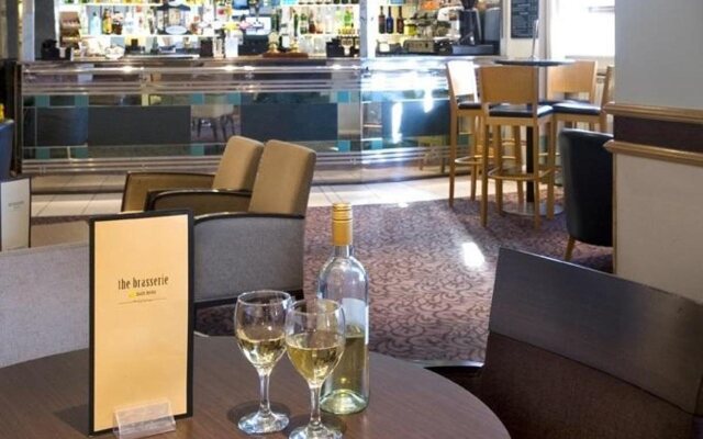 Surya Hogs Back Hotel and Spa