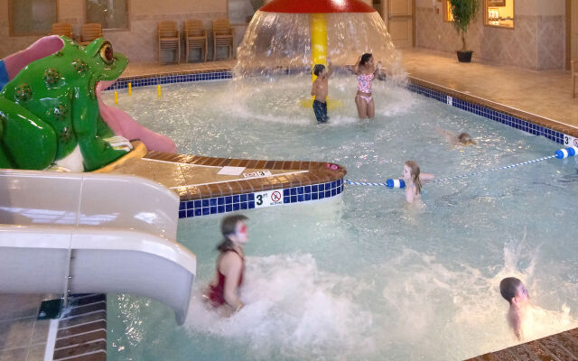 Clubhouse Hotel Suites Sioux Falls