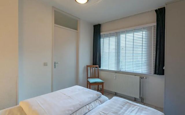 Lovely Holiday Apartment for 4 People