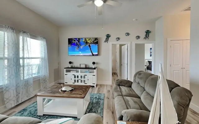 Redfish Reef Retreat